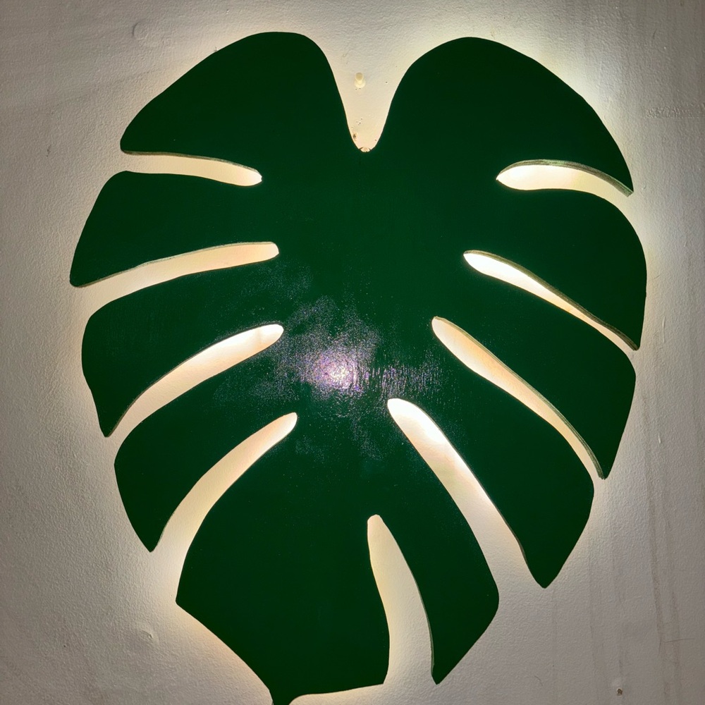 Monstera Leaf glowing  Wall Decor led backlit hand made art lighting
